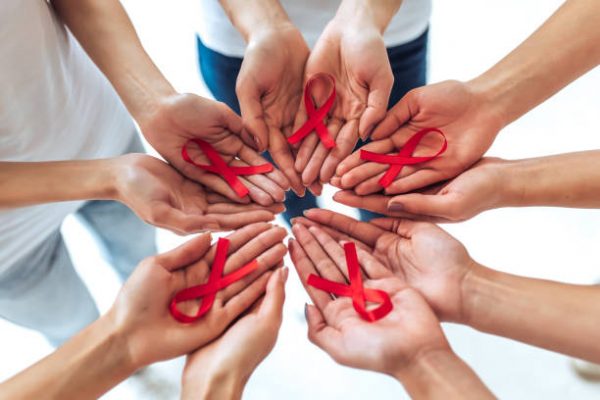 21 мая 2023 года — Международный день памяти людей, умерших от СПИДа